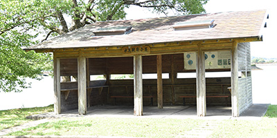 水鳥観察小屋